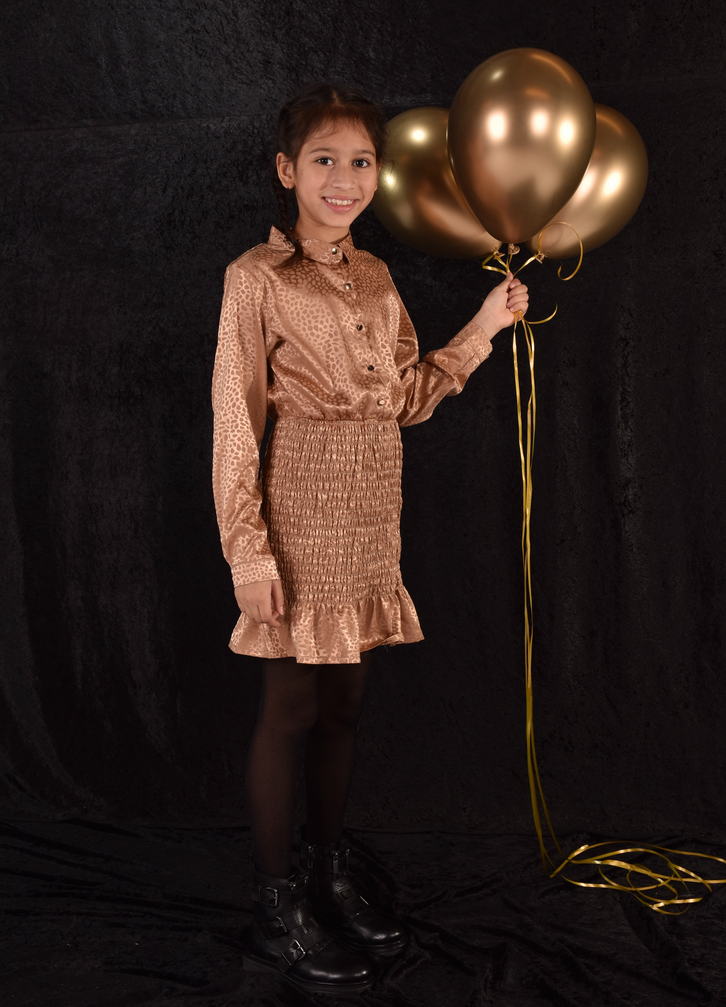 SHINY PARTY DRESS GOLD